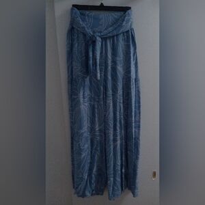 Wide Leg, Baggy Pants